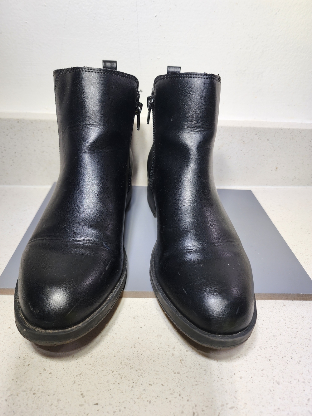 Women' Style & Co Black Ankle Boots - Classic Zip Side Size 7.5 M